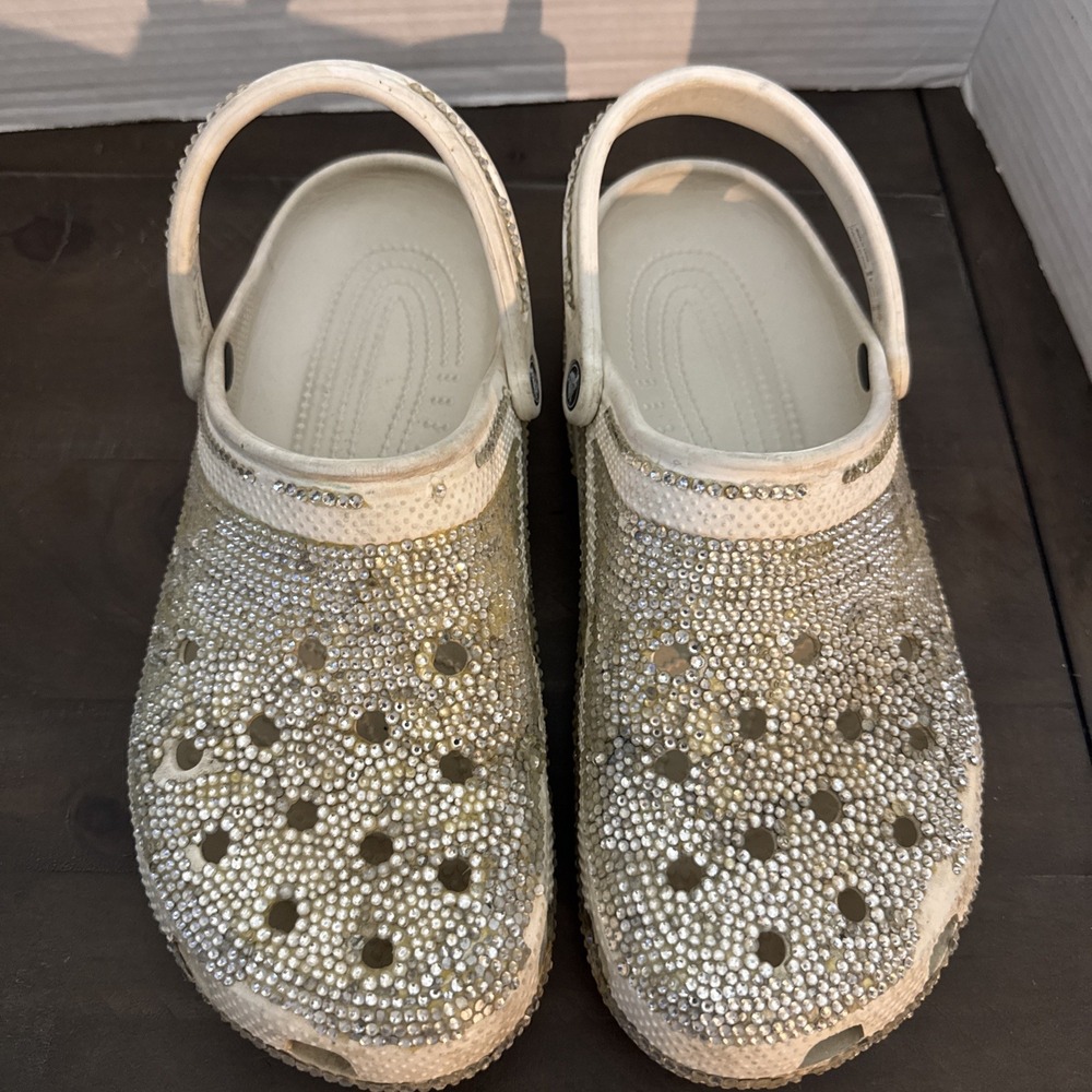 Crocs Classic Multi Gems Clog Beige and Gold Womens Size 11 Bling